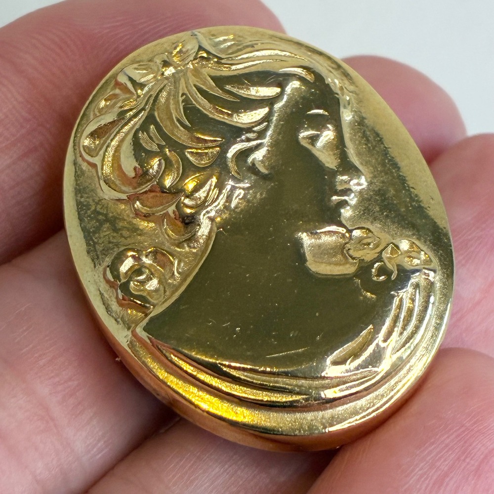 Vintage Cameo Brooch Gold Tone Lady Profile Repousse Floral Oval Pin Accessory